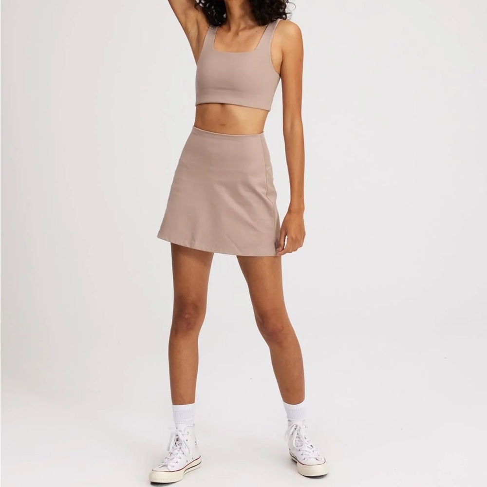 Girlfriend Collective Skort Quartz pink beige